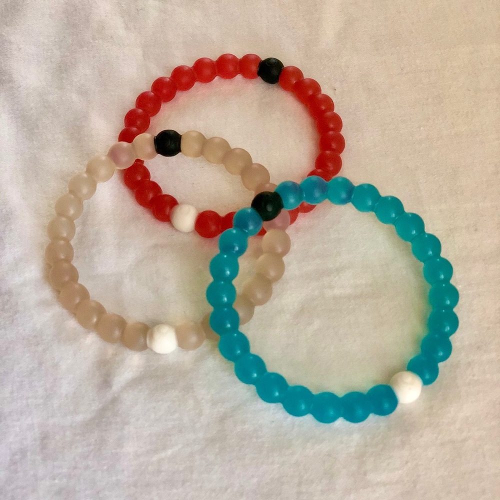 Set of 3 Lokai bracelets